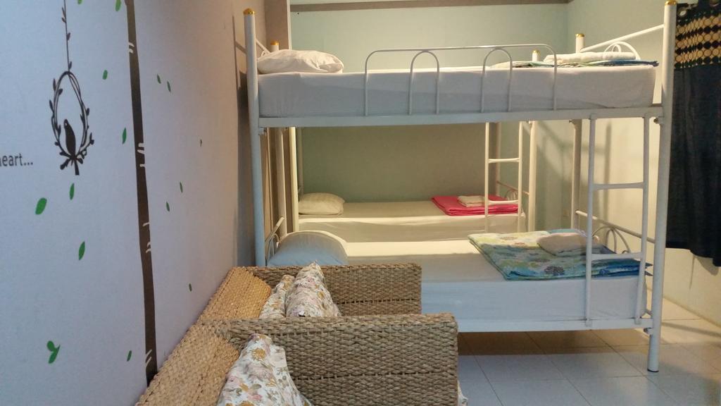 Phuket Blue Hostel חדר תמונה