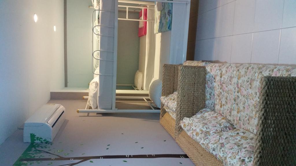 Phuket Blue Hostel מראה חיצוני תמונה