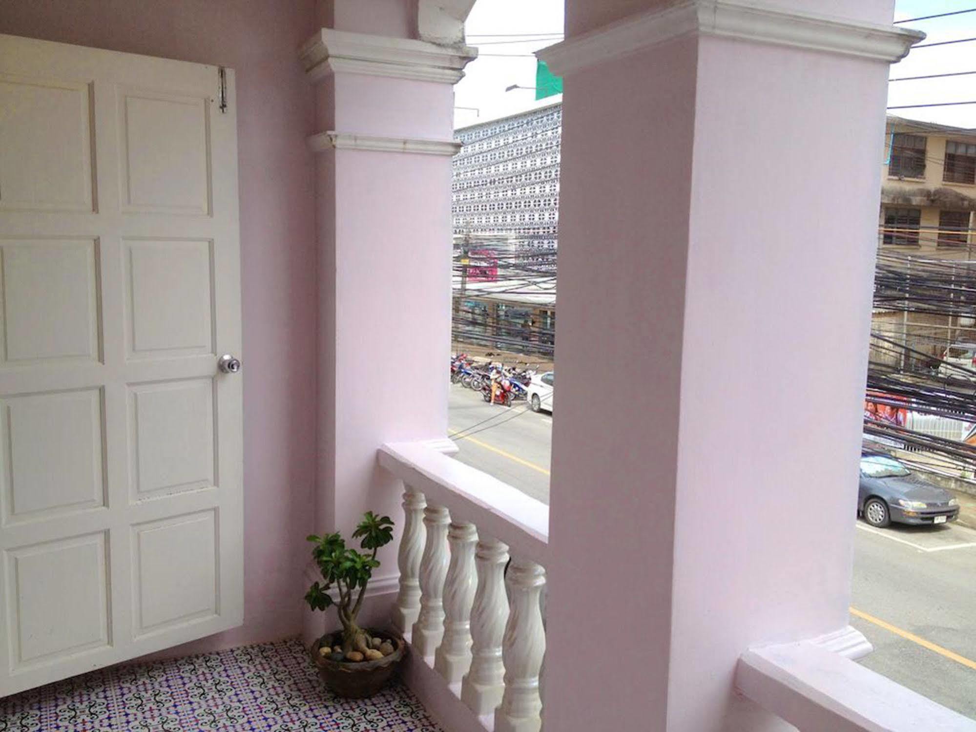 Phuket Blue Hostel מראה חיצוני תמונה